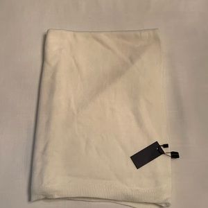 Beautiful Off White Poncho. One Size. New with Tags.